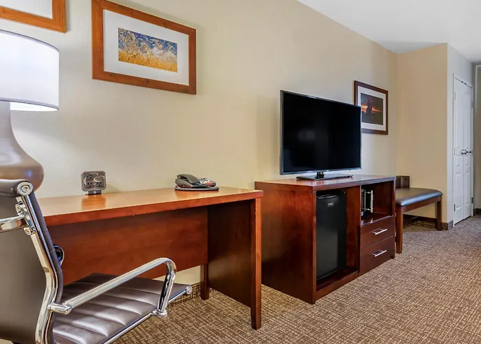 Comfort Suites Fernley